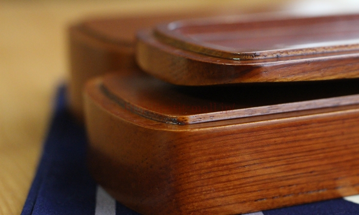 会津塗　木製くりぬきお弁当箱（2段）重ねたときのための溝