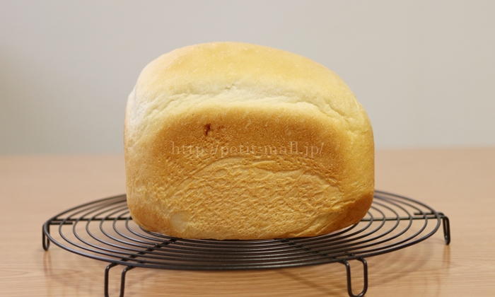エムケーホームベーカリー1 5斤用パンケースで1斤のパンを焼いてみました
