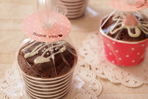 バレンタインレシピ レンジで作るショコラカップケーキ