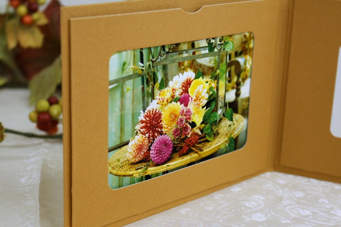 日比谷花壇　敬老の日ギフト　写真立てになるギフトカード