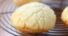 冷凍パン生地で作るメロンパン